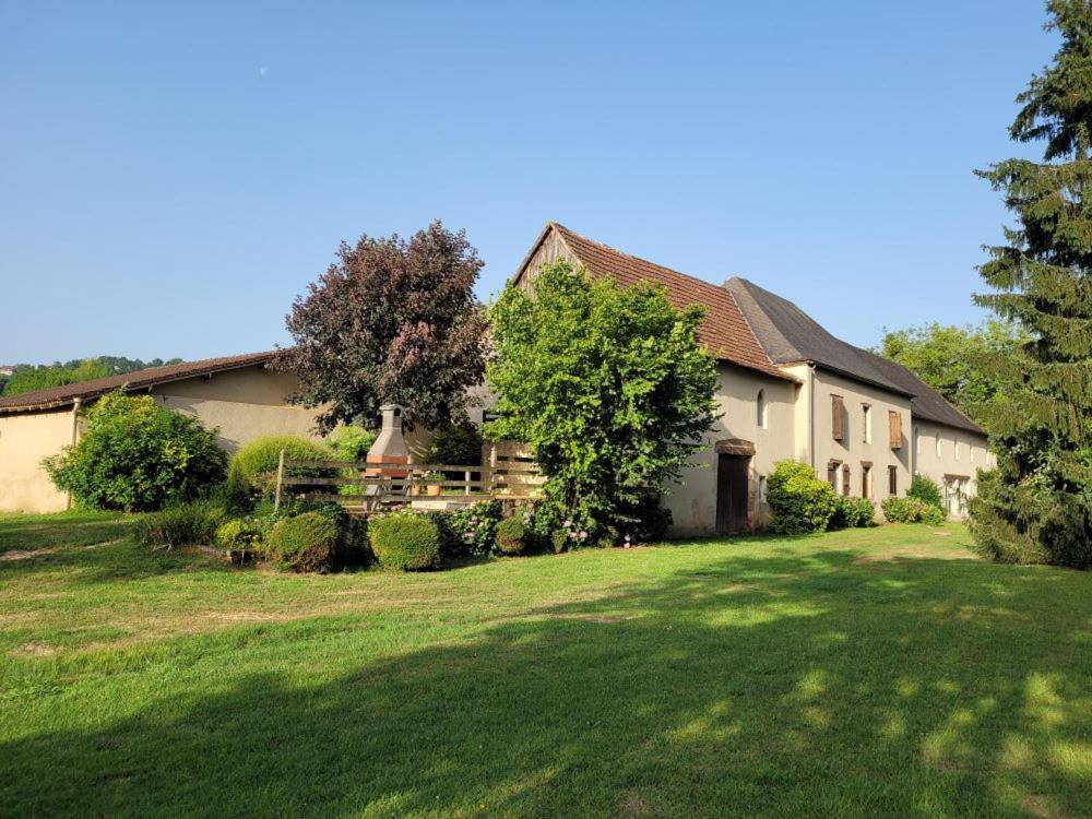 Domaine Des Escouanes Hotel Prudhomat Екстериор снимка